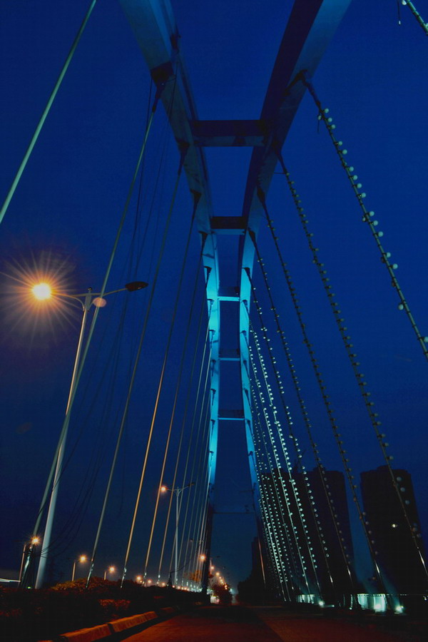 Ƭ 094.jpg