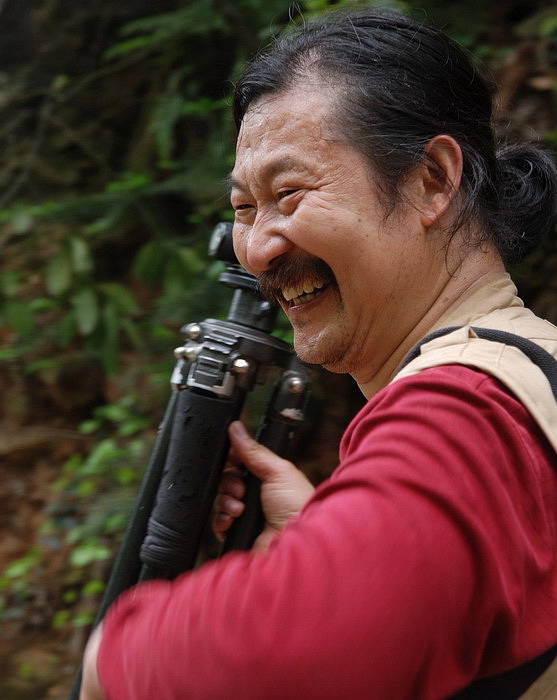 ��������