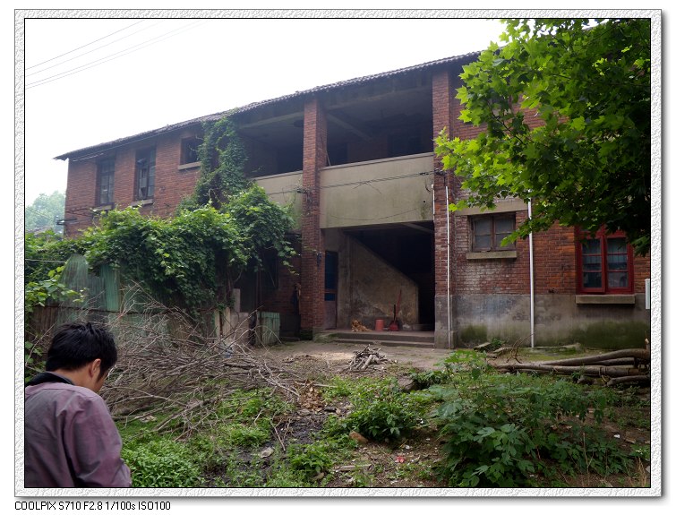 �Ͼ���̨ɽ������